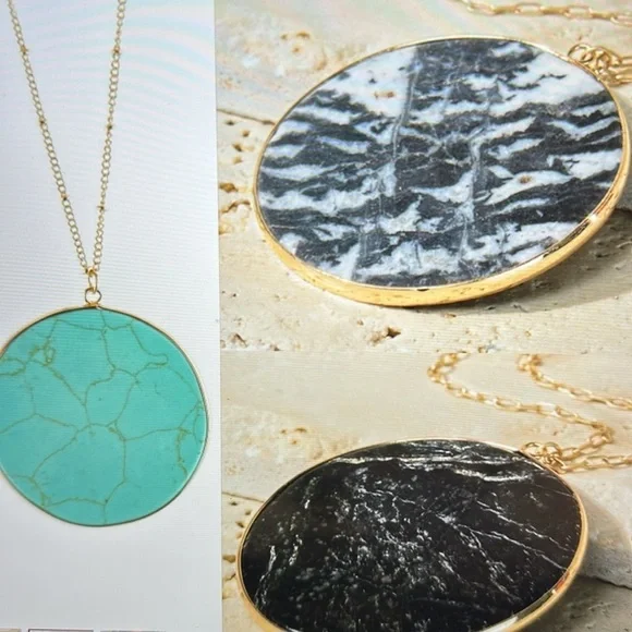 ❣️5|$25❣️1 remaining 💕Marcellas Boutique 
Large Natural Stone Necklace. 🆕 - Picture 4 of 5